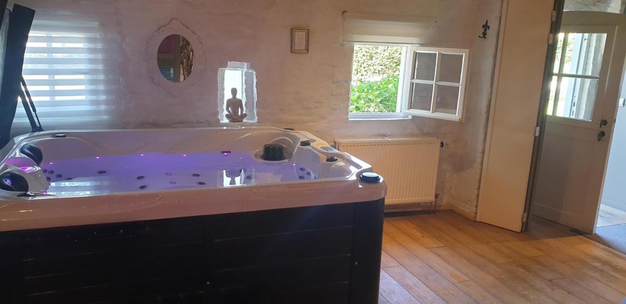 Authentic Wellnesshoeve Hansbeke Zewnętrze zdjęcie